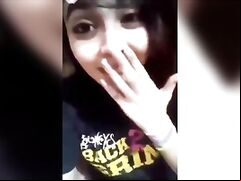 Girl boob show for bf - hindi audio